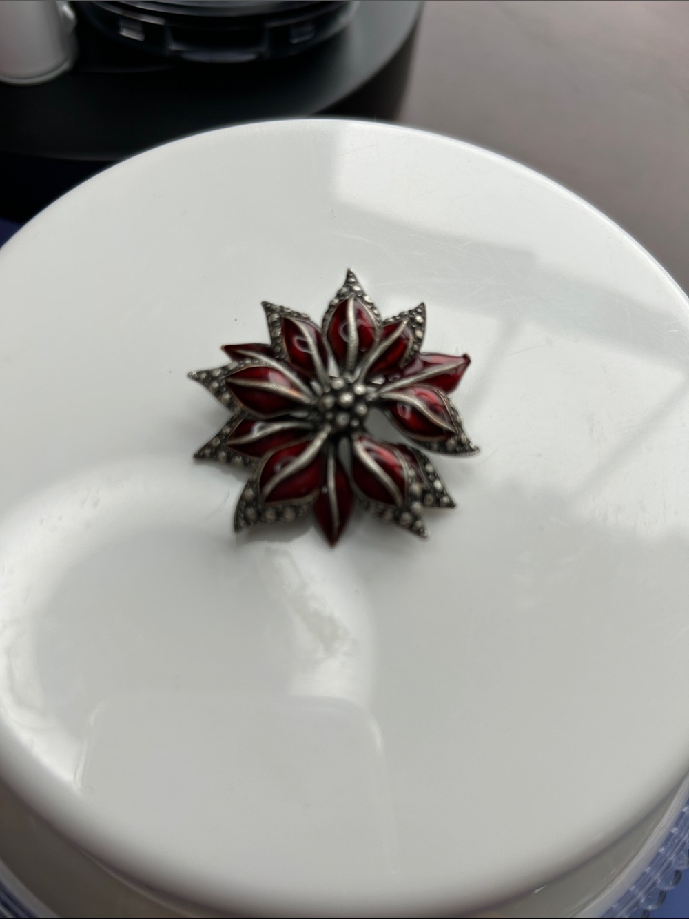 Liz Claiborne brooch dark recently and he marcasite setting rollover clasp 1980’